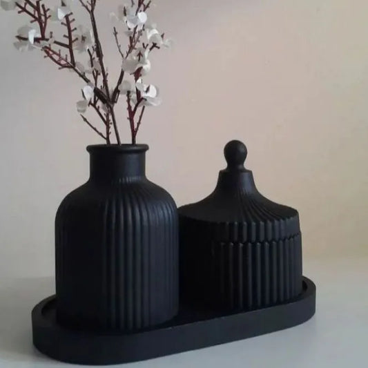 Vases & Vessels |